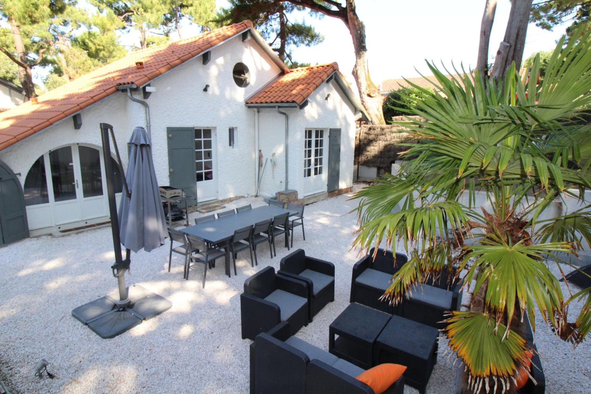 Holiday home Agreable, Jardin, Toute Equipee, Proche Du Marche, A 300m